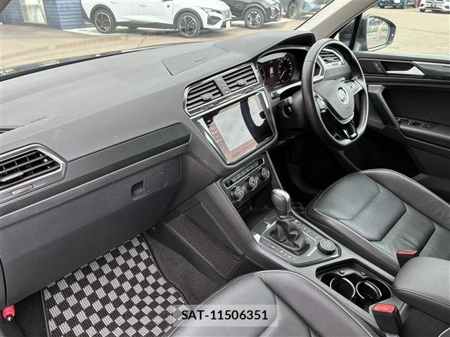 VolksWagen TIGUAN 2019-12 8832538-15