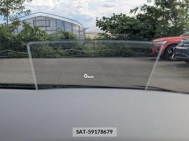 VolksWagen TIGUAN 2025-03 8851103-13