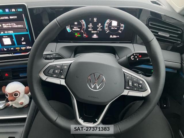 VolksWagen TIGUAN 2025-12 8883004-18