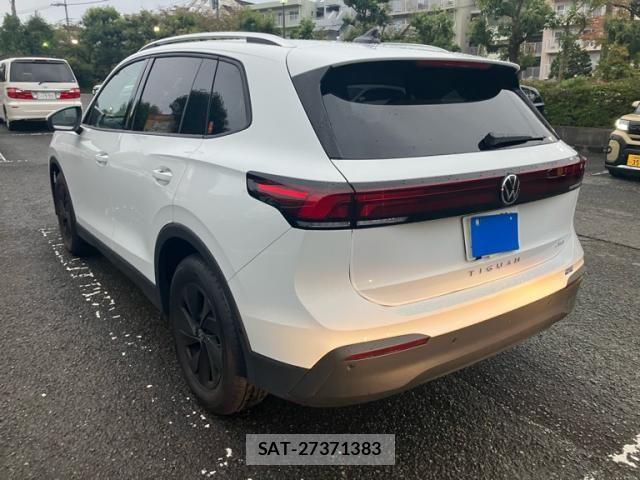 VolksWagen TIGUAN 2025-12 8883004-5