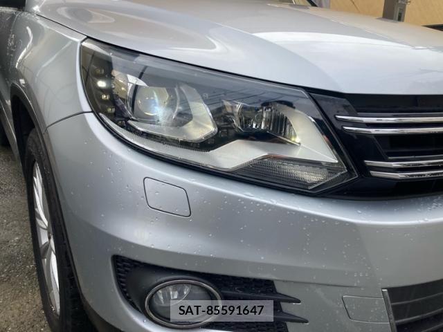 VolksWagen TIGUAN 2014-10 8883007-22
