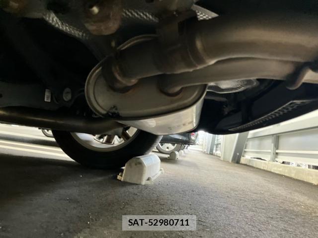 VolksWagen TIGUAN 2018-02 8883005-10