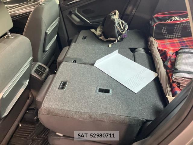 VolksWagen TIGUAN 2018-02 8883005-12