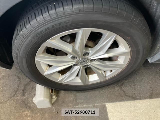VolksWagen TIGUAN 2018-02 8883005-7