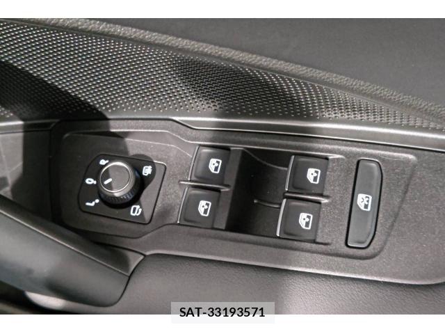 VolksWagen TIGUAN 2026-05 8884622-26