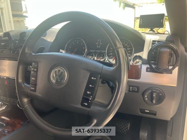 VolksWagen TOUAREG 2009-09 7273272-10
