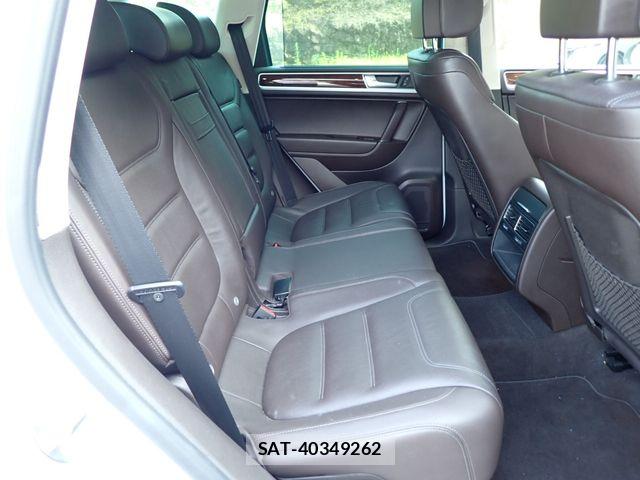 VolksWagen TOUAREG 2015-06 8133031-22