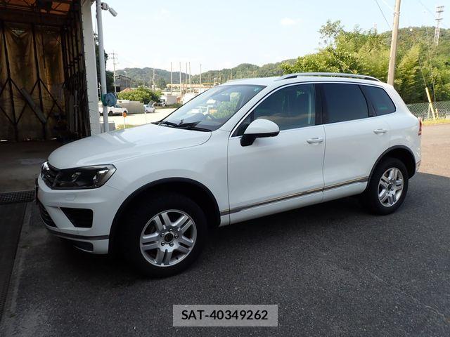 VolksWagen TOUAREG 2015-06 8133031-5