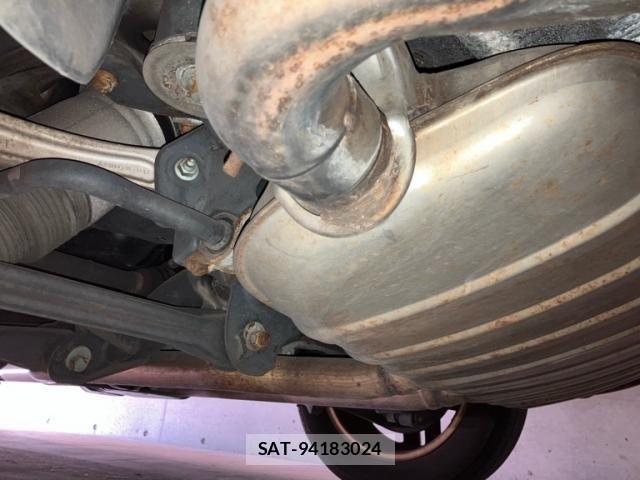 VolksWagen TOUAREG 2004-03 8318127-14