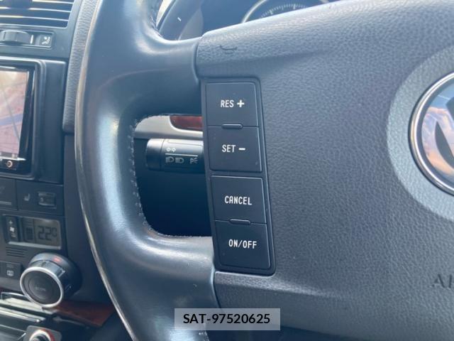 VolksWagen TOUAREG 2006-11 8318129-16