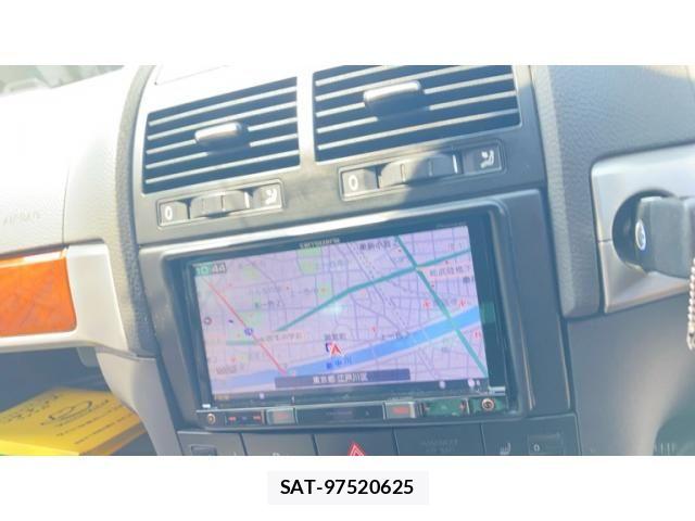 VolksWagen TOUAREG 2006-11 8318129-19