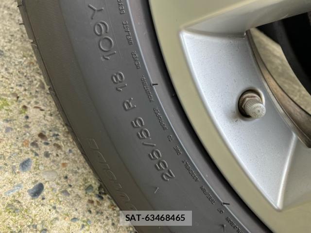 VolksWagen TOUAREG 2011-04 8662453-9