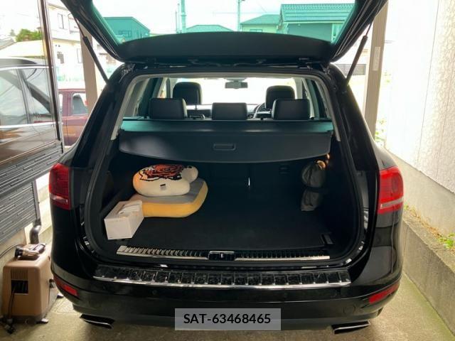 VolksWagen TOUAREG 2011-04 8662453-19