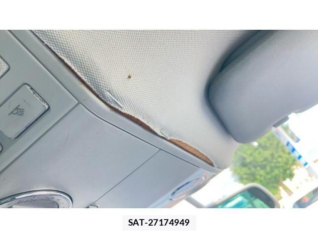 VolksWagen TOUAREG 2004-03 8746896-27