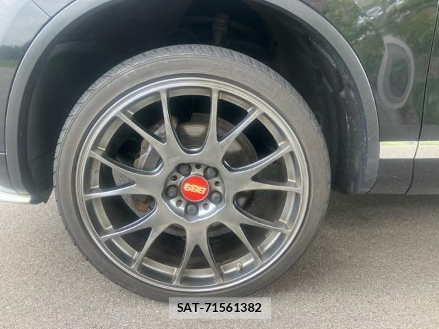VolksWagen TOUAREG 2012-12 8832540-5