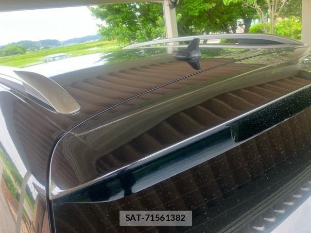 VolksWagen TOUAREG 2012-12 8832540-8