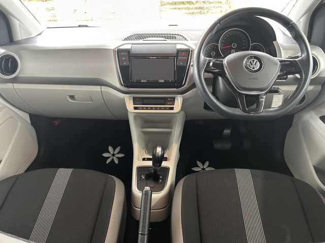 VolksWagen UP! 2018-08 837051-12