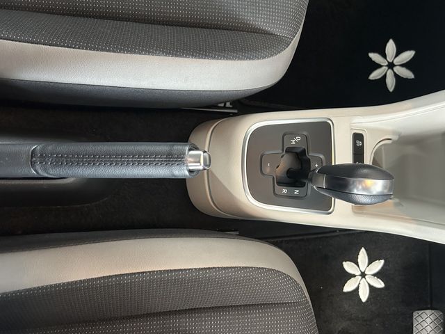 VolksWagen UP! 2018-08 837051-18