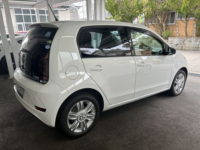 VolksWagen UP! 2018-08 837051-4