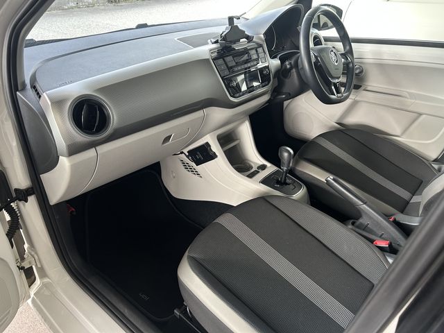 VolksWagen UP! 2018-05 855427-14