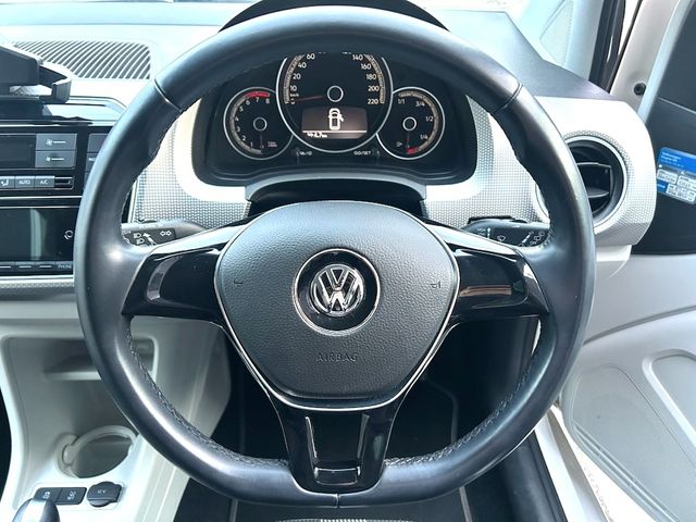 VolksWagen UP! 2018-05 855427-15