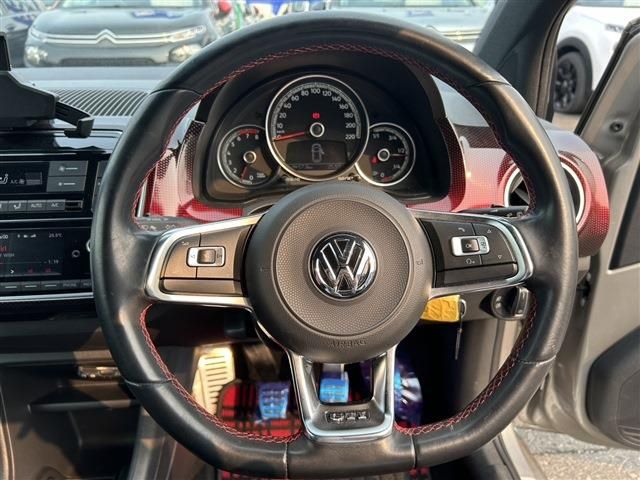 VolksWagen UP! 2019-02 1177462-16