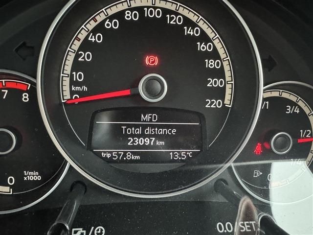 VolksWagen UP! 2019-02 1177462-25