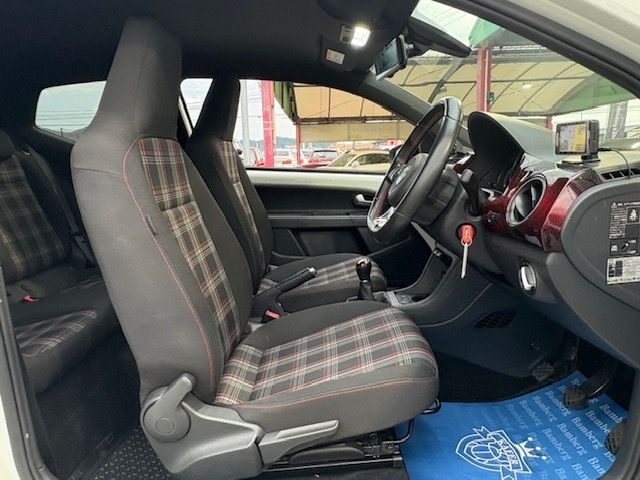 VolksWagen UP! 2018-06 1287128-16