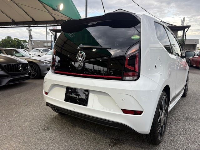 VolksWagen UP! 2018-06 1287128-2