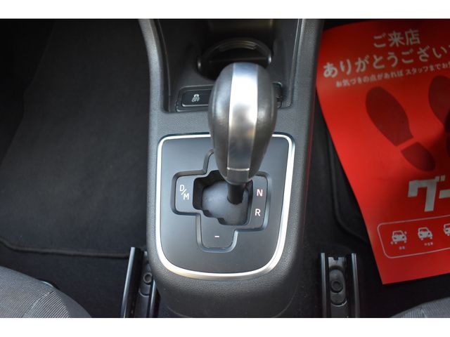 VolksWagen UP! 2013-10 2779753-15
