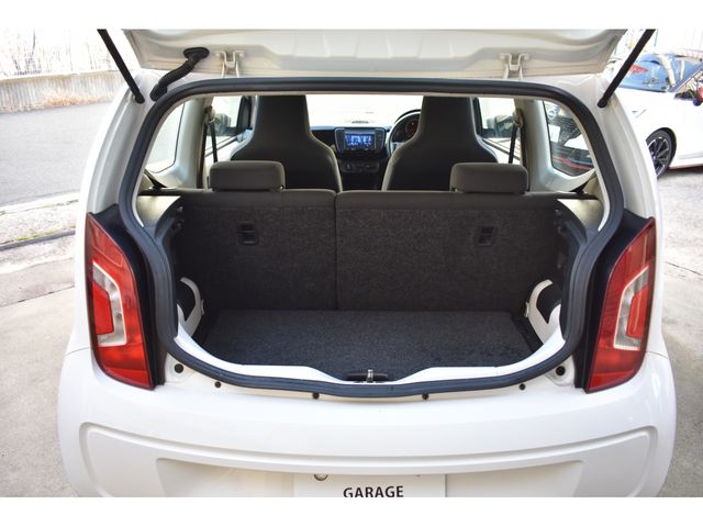 VolksWagen UP! 2013-10 2779753-18