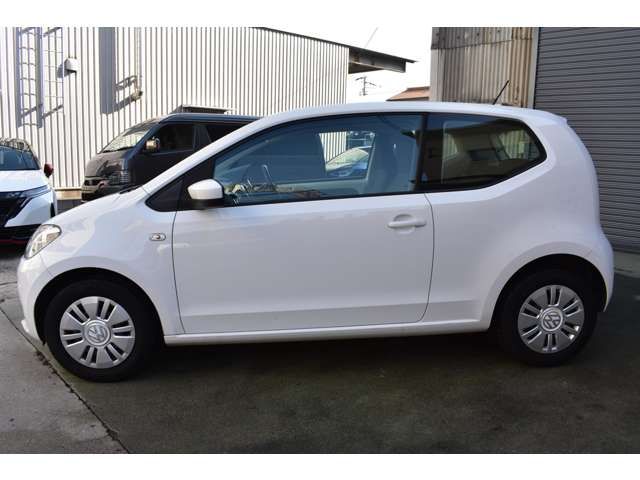 VolksWagen UP! 2013-10 2779753-2
