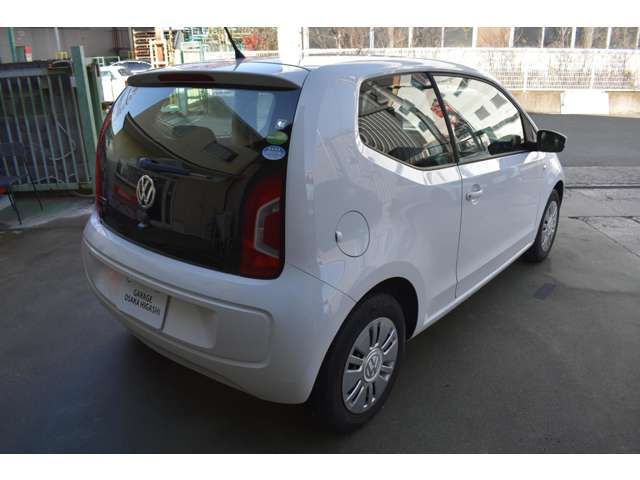 VolksWagen UP! 2013-10 2779753-5