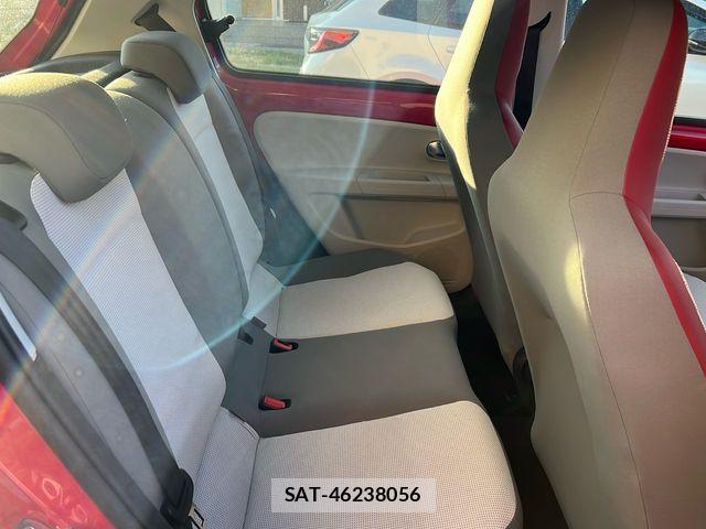 VolksWagen UP! 2015-09 6023251-13