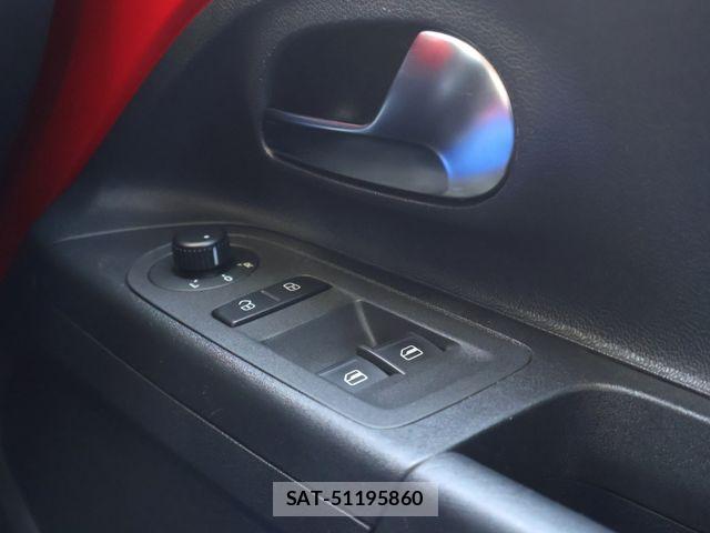VolksWagen UP! 2016-03 6023244-13