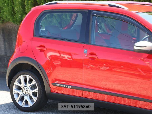 VolksWagen UP! 2016-03 6023244-23