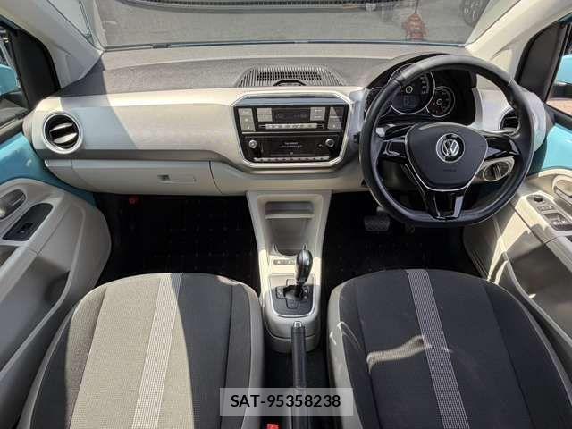 VolksWagen UP! 2018-03 6753927-9