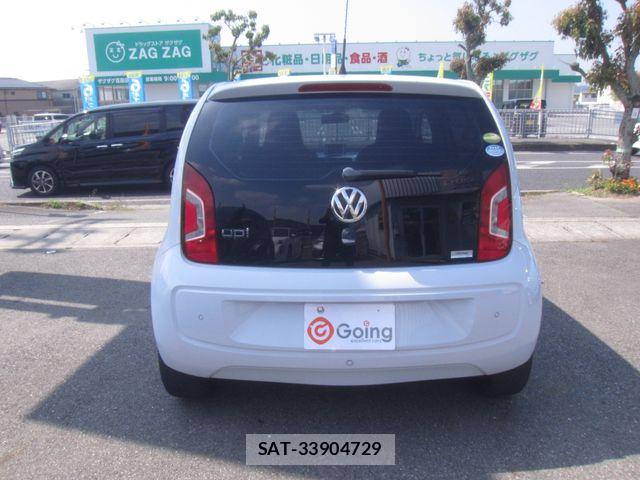 VolksWagen UP! 2013-01 6915448-2