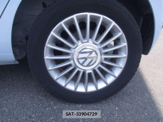VolksWagen UP! 2013-01 6915448-6