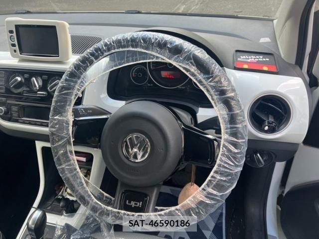 VolksWagen UP! 2013-10 6915453-20