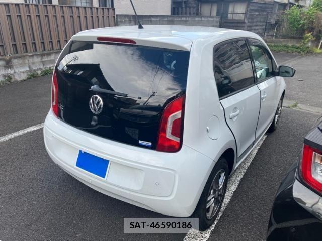 VolksWagen UP! 2013-10 6915453-5
