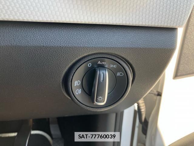 VolksWagen UP! 2019-03 6915446-10