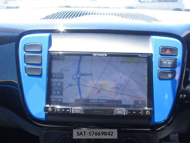 VolksWagen UP! 2015-08 6915447-12