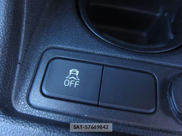VolksWagen UP! 2015-08 6915447-14