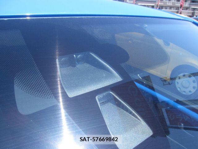 VolksWagen UP! 2015-08 6915447-20