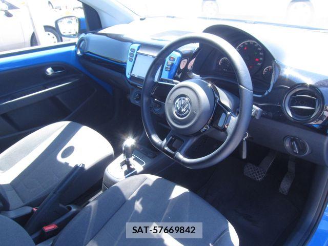 VolksWagen UP! 2015-08 6915447-8