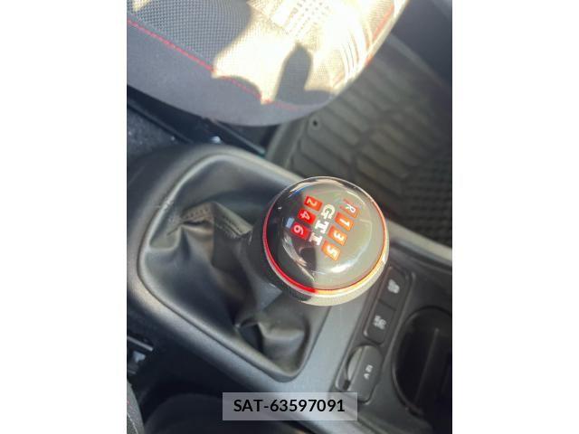 VolksWagen UP! 2020-02 6915442-15