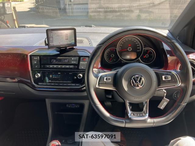 VolksWagen UP! 2020-02 6915442-24