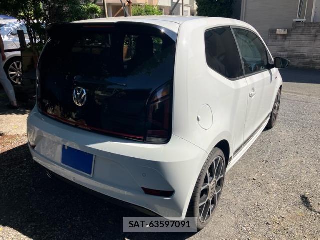 VolksWagen UP! 2020-02 6915442-4