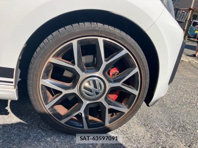 VolksWagen UP! 2020-02 6915442-6